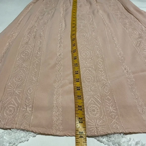 Dress - Picture 6 of 9